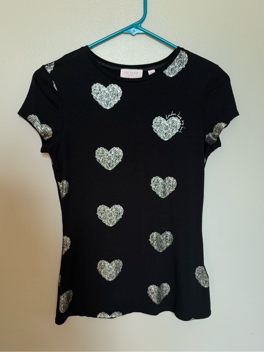 Ted Baker black T shirt gold-silver-bronze metallic heart print size 1 small